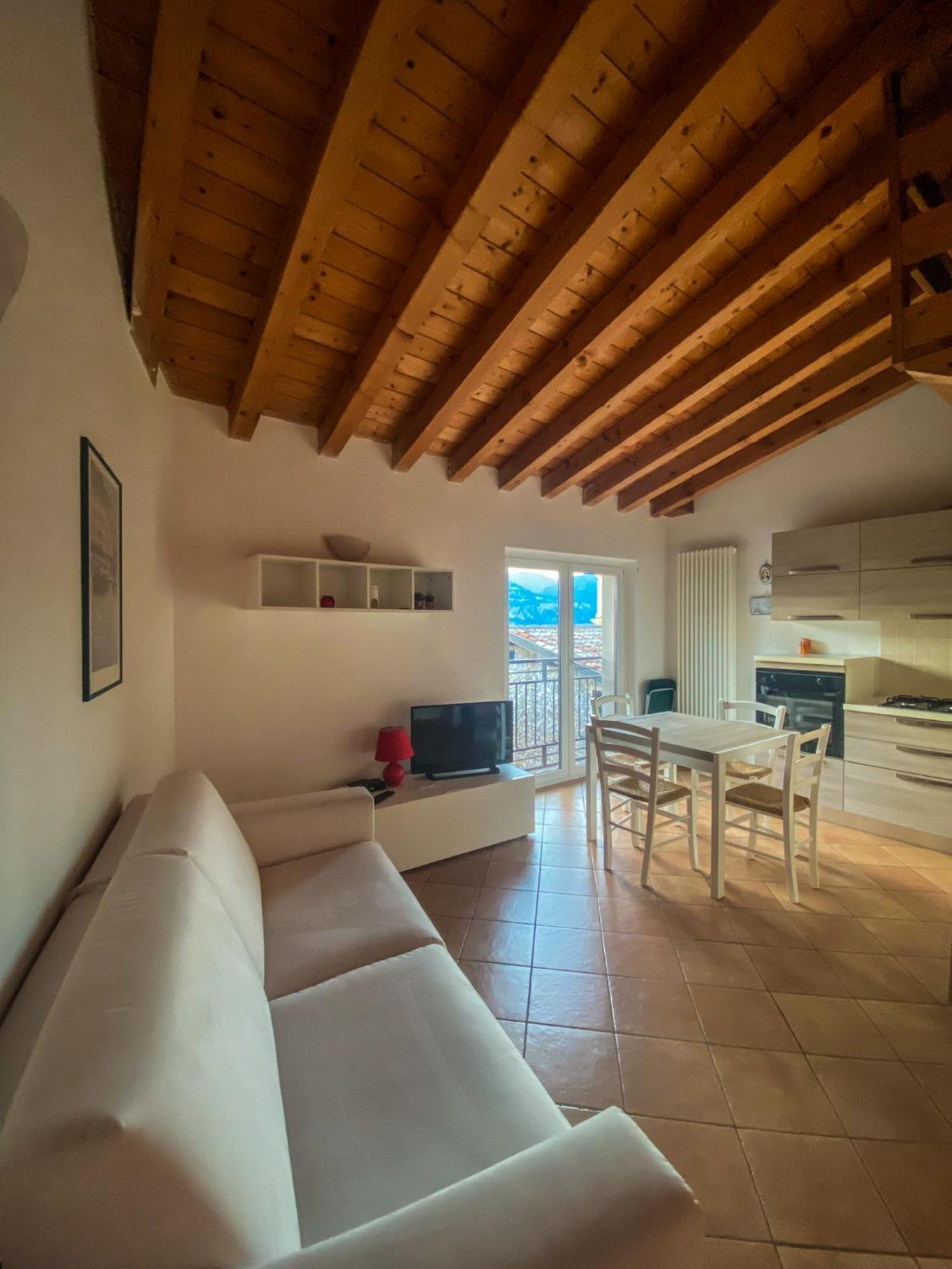 Ca Del Polset Apartment Brenzone sul Garda Bagian luar foto