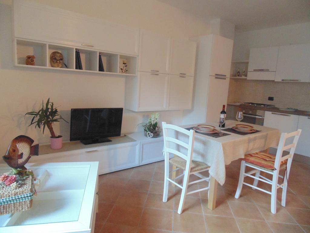 Ca Del Polset Apartment Brenzone sul Garda Ruang foto